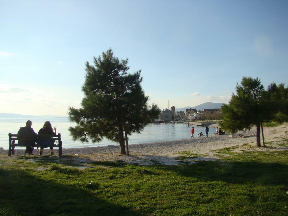 Kike Red Apartment Kastela Exterior photo